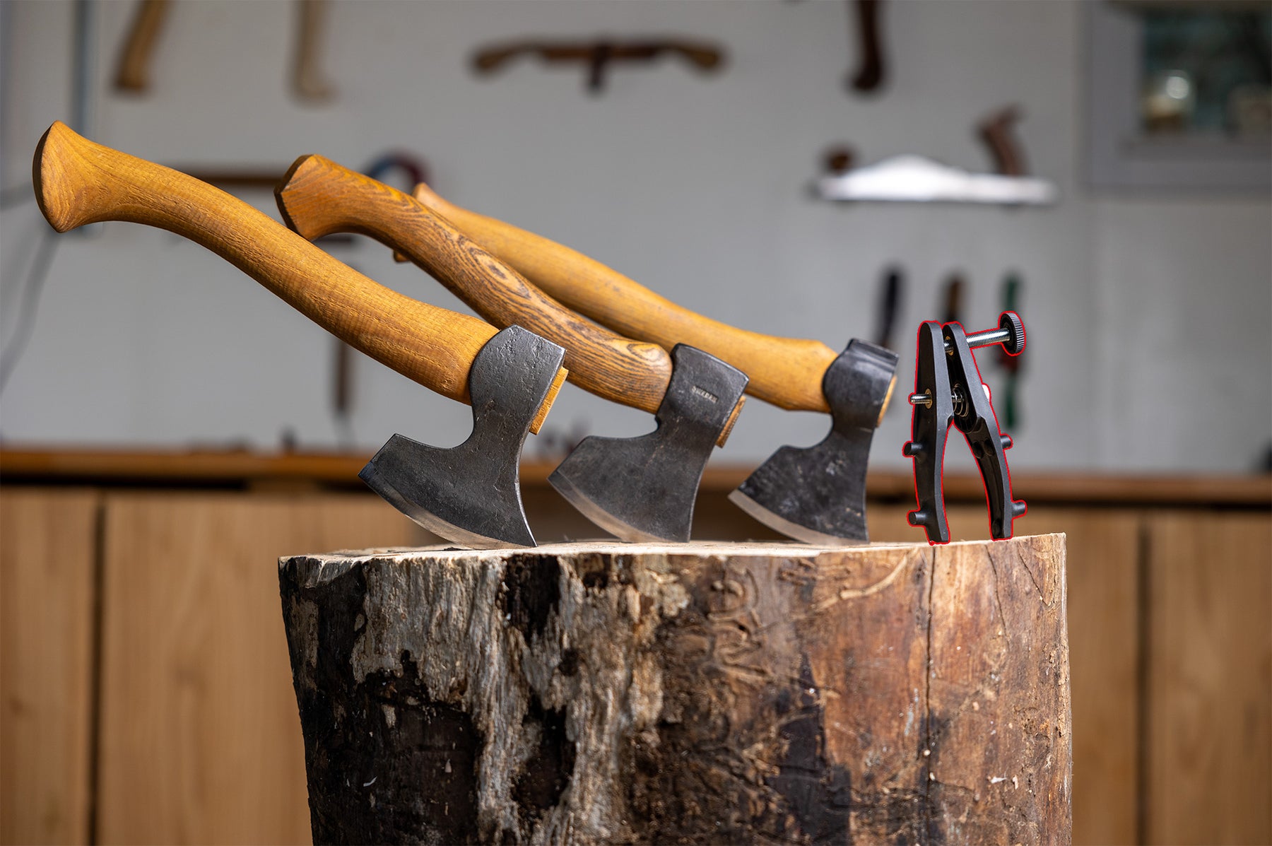 Tormek AX-40 Axe Jig Review