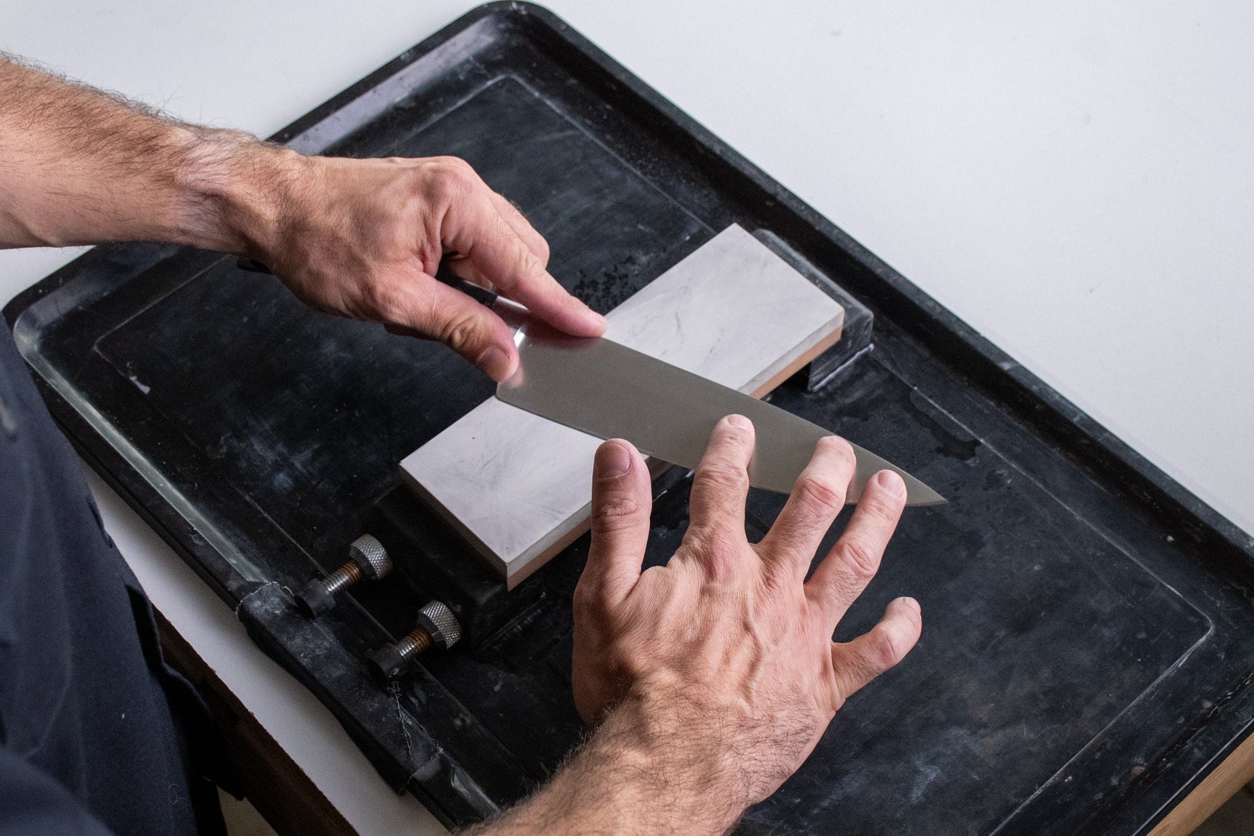 How To Hold A Consistent Knife Sharpening Angles