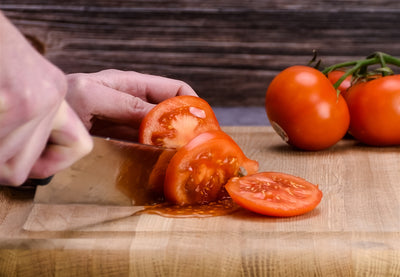 4 Signs Your Kitchen Knife is Dull