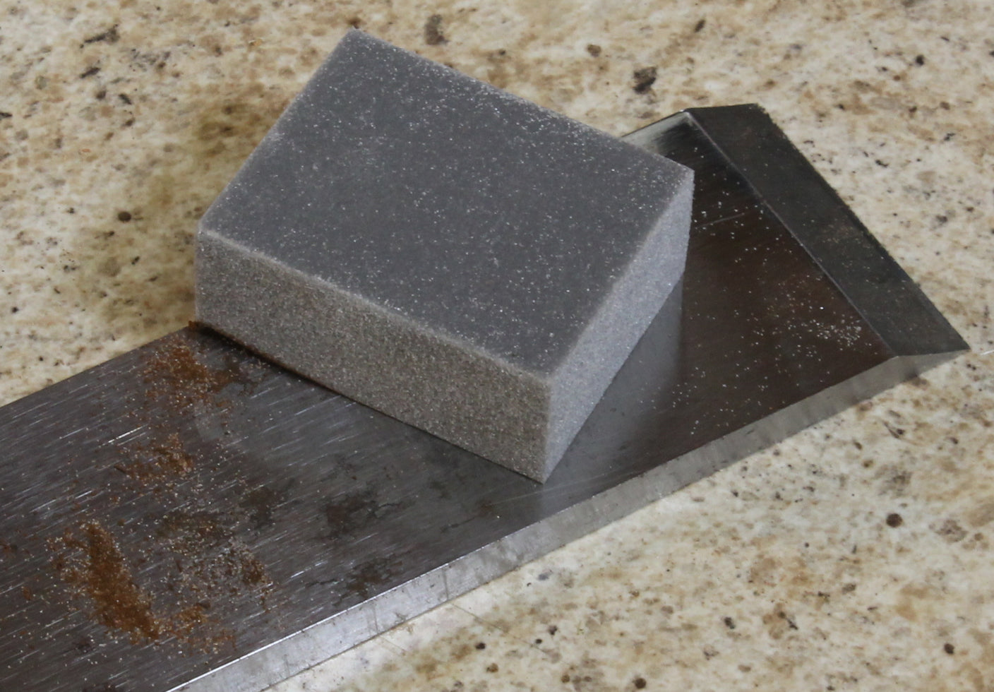 Naniwa Rust Eraser - Gray — Sharpening Supplies